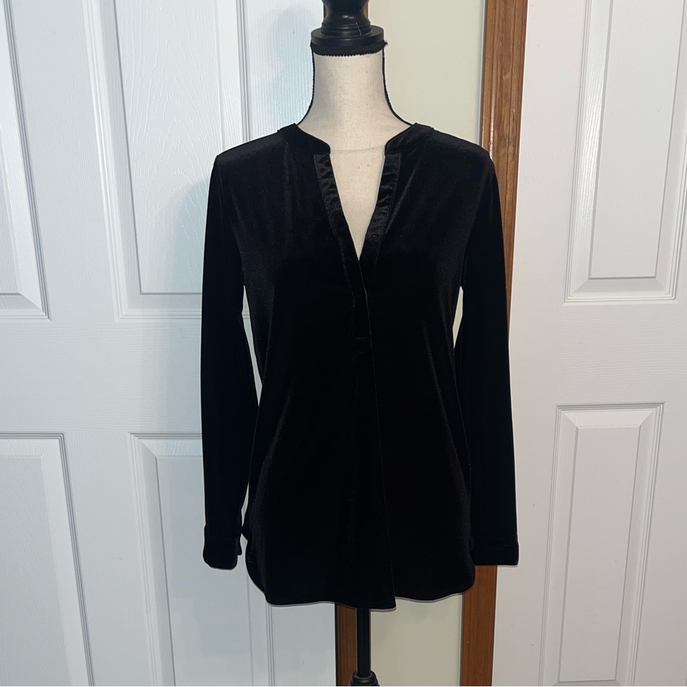 Cato Black Velvet Long Sleeve Blouse